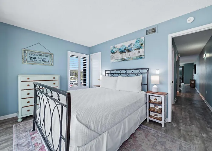 Island Sunrise Unit 169